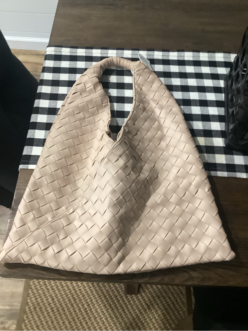 Moda Luxe Blush Woven Hobo Bag - Picture 1 of 7
